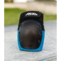 RKD620 REKD Ramp Knee Pads BlackBlue Lifestyle 3.jpg